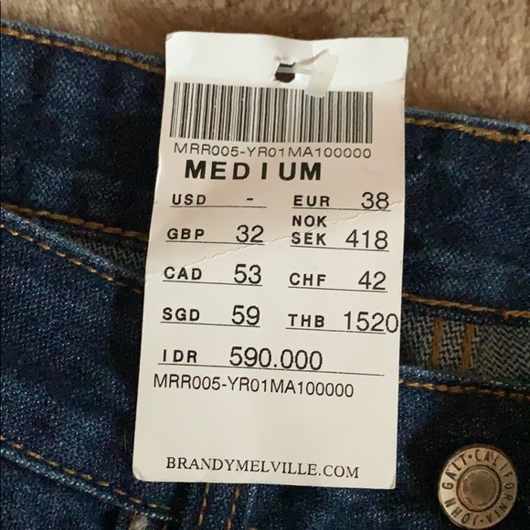 Brand new Brandy Melville jeans - Picture 2 of 3
